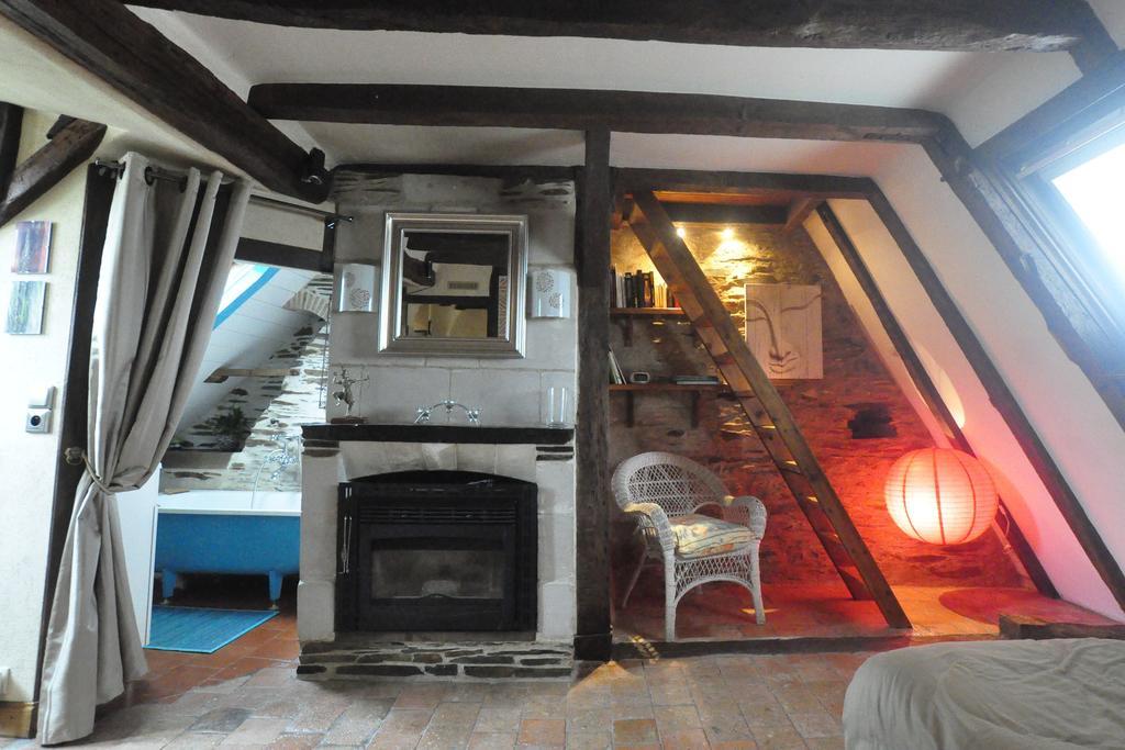 Le Petit Logis De Tinteniac Angers Room photo