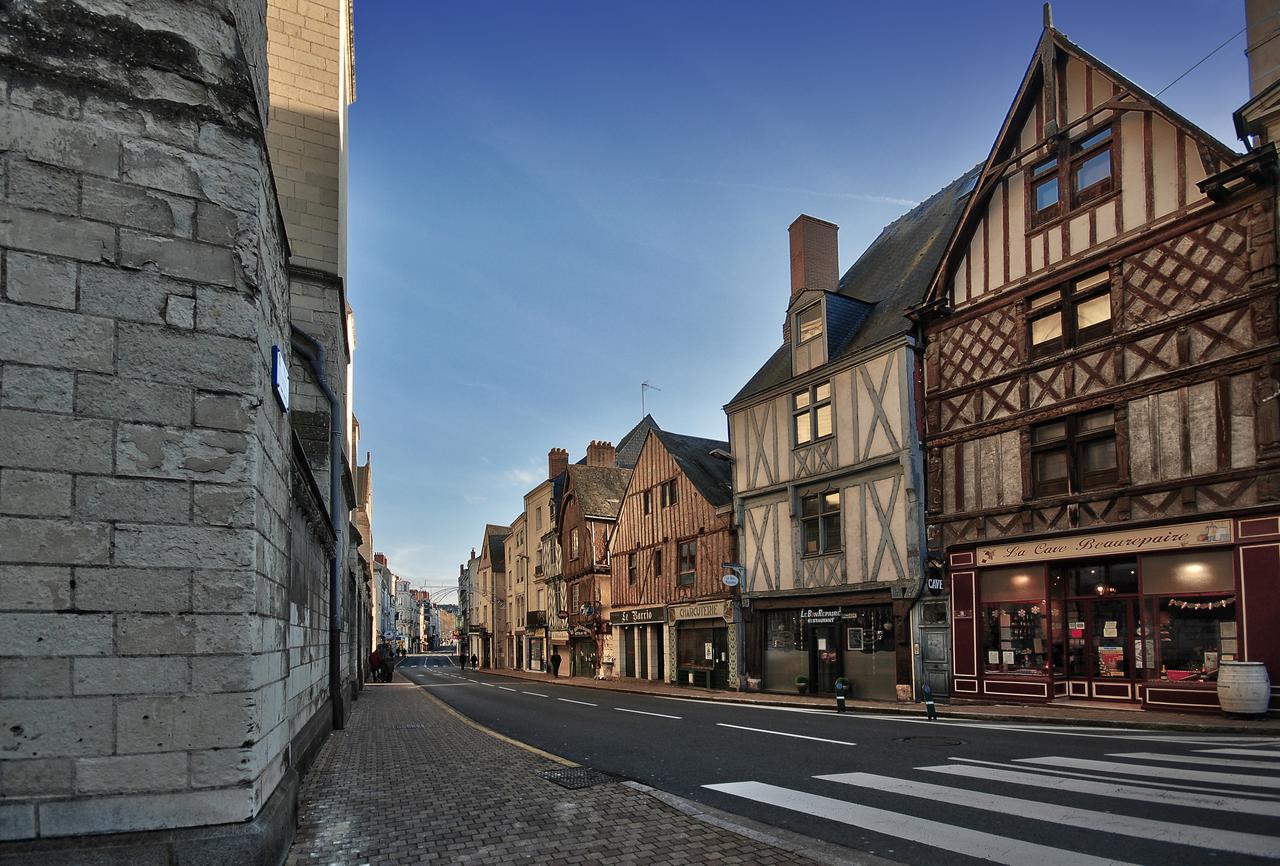 Le Petit Logis De Tinteniac Angers Exterior photo